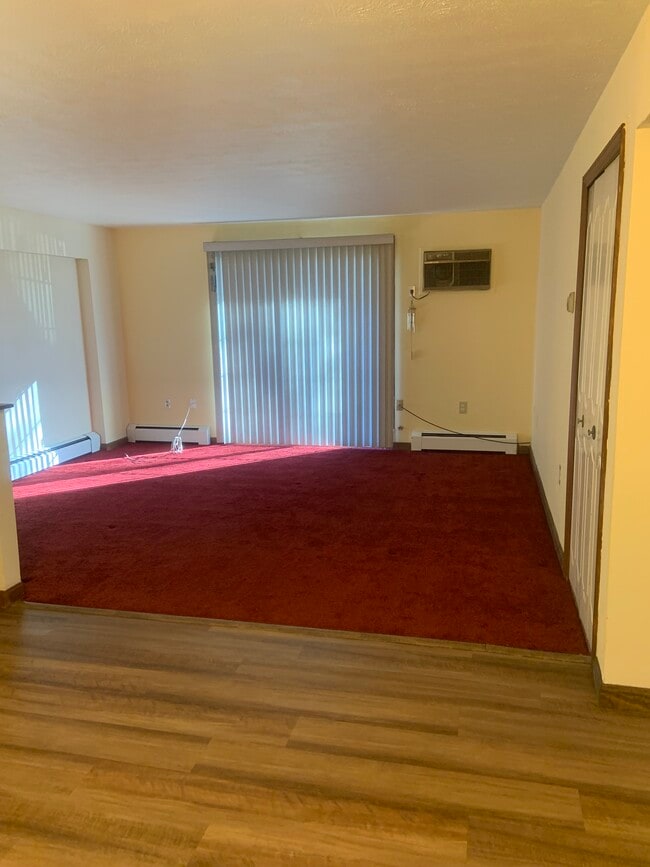 Photo - 1166 Middle Tpke W Unit 1166