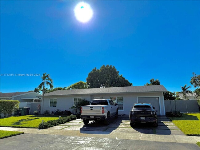 11120 SW 154th St