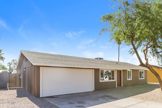 Photo - 18205 North 25th Pl