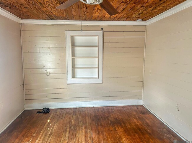 Photo - 30184 Smith Dr