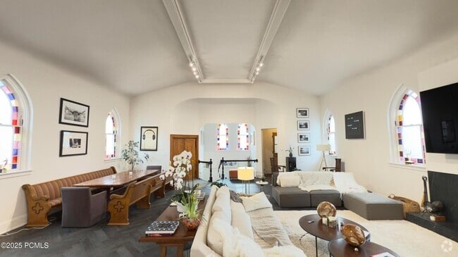 Building Photo - 402 Park Ave Rental
