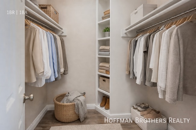 Photo - 1495 N Peterson Ave Unit 5