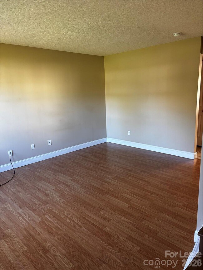 Photo - 5906 E North Carolina 150 Hwy