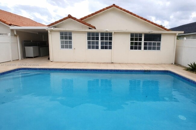 Photo - 14316 SW 148th Pl