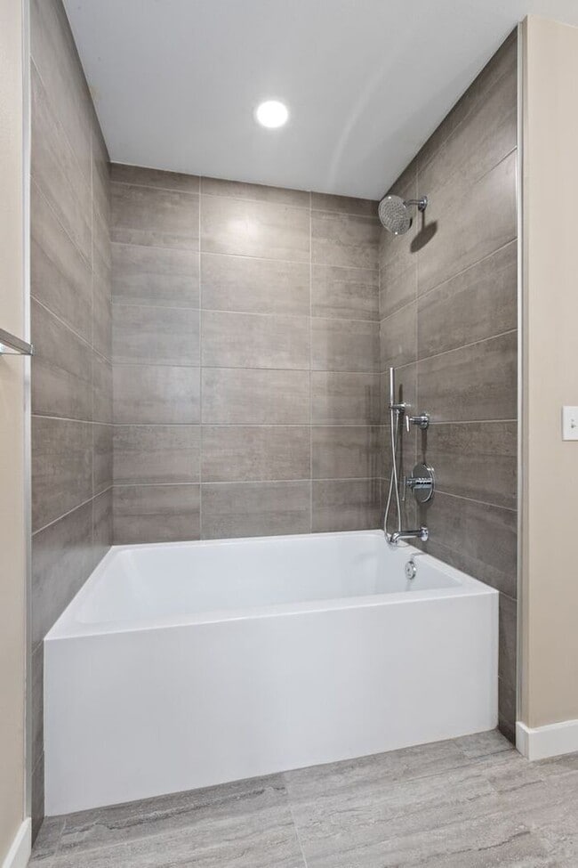 Photo - AIR CONDITIONED Townhome in Beautiful Summ...