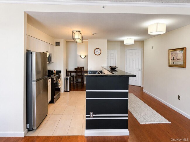 Photo - 300 Mamaroneck Ave Unit 629