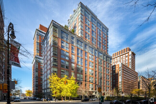 Exterior - The Verdesian