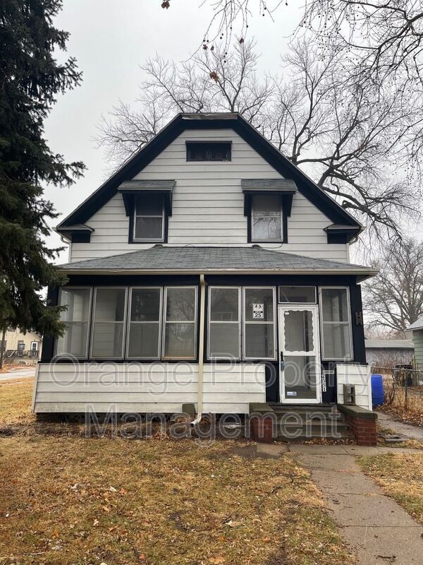 Photo - 2551 Camden Ave House