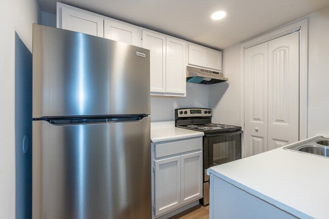 Photo - Legacy @23rd