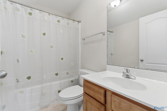 Photo - 438 Shamrock Dr