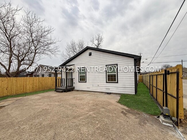 Photo - 1446 E Ann Arbor Ave