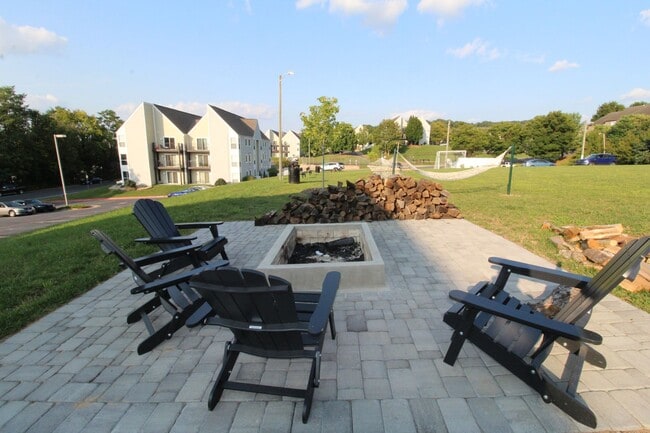 Photo - 1346 Hunters Rd
