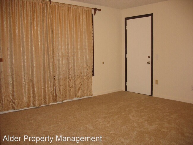 Photo - 4 br, 2 bath House - 17265 SE Oatfield Road