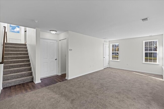 Photo - 1 Creekside Wy