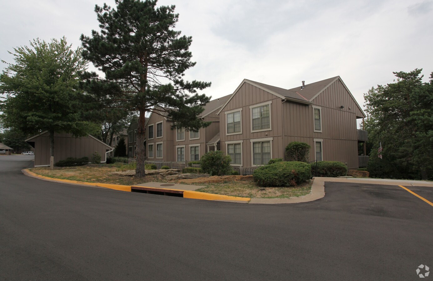 Photo - The Crossings Apartments