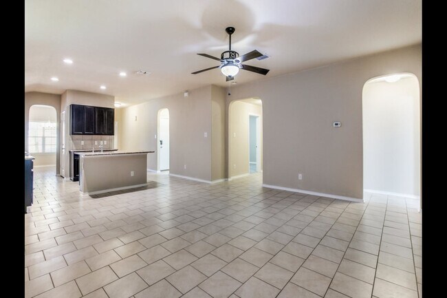 Photo - 5610 Medina Farm