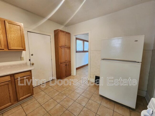 Photo - 836 N 29th St