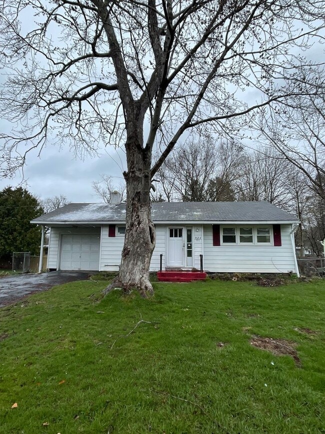 2 Bedroom Ranch For Rent - Outer Comstock ... - 2 Bedroom Ranch For Rent - Outer Comstock ... Casa