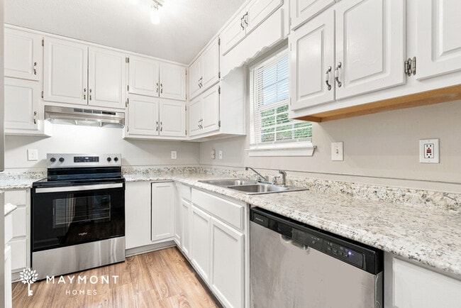 219 Lakeview Dr