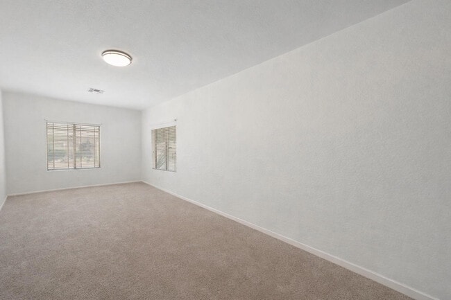 Photo - 5404 E Lonesome Trail