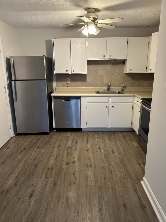 Photo - 1495 Bodwell Rd