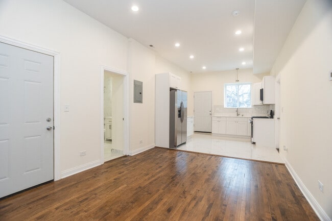 Photo - 1524 S 51st Ct