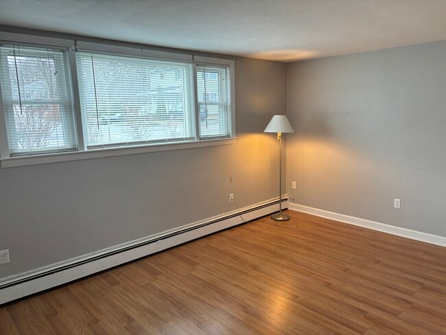 Photo - 170 Johnson St Unit D