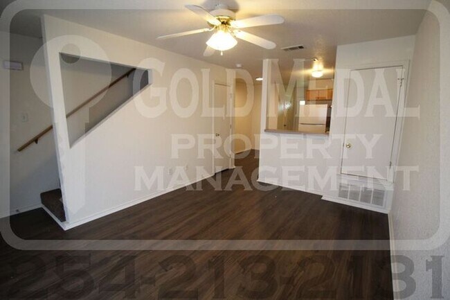 Photo - 4410 Alan Kent Dr