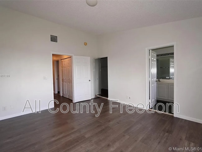 Photo - 8331 Vía Serena