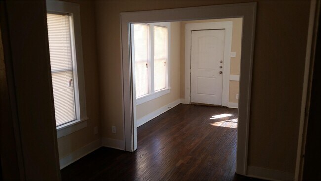 Photo - 3725 K Avenue