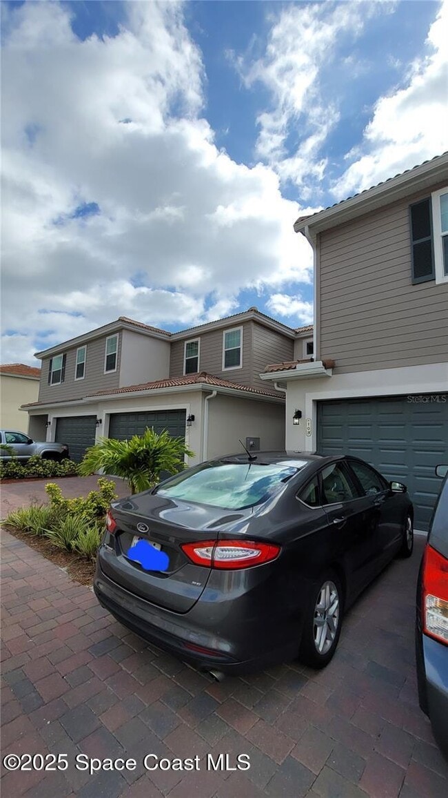 Building Photo - 1460 Isabella Dr Rental
