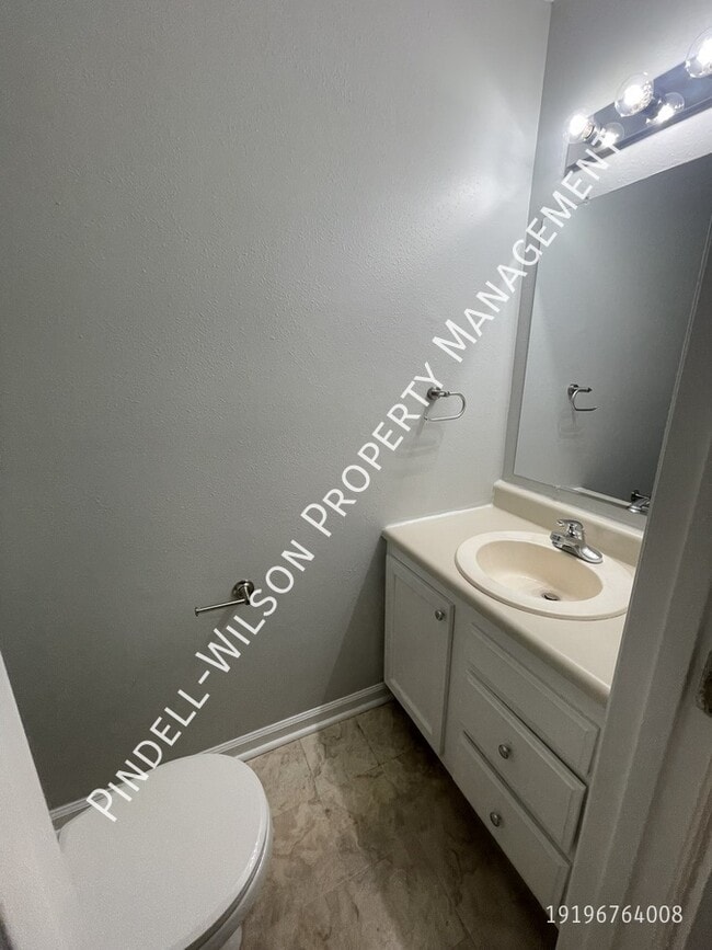 Photo - 6527 English Oaks Dr