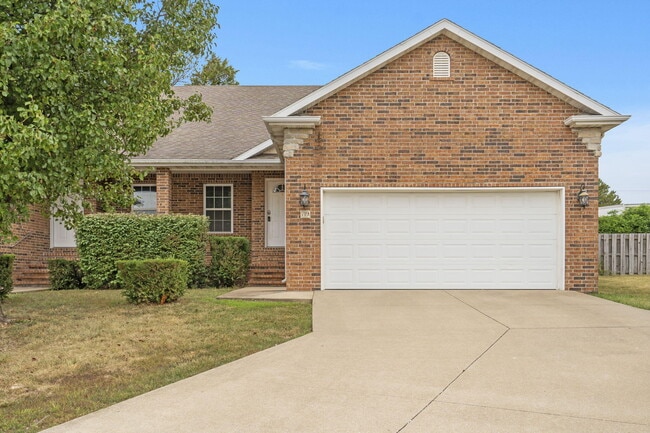 Building Photo - 719 E Watermill Cir Rental