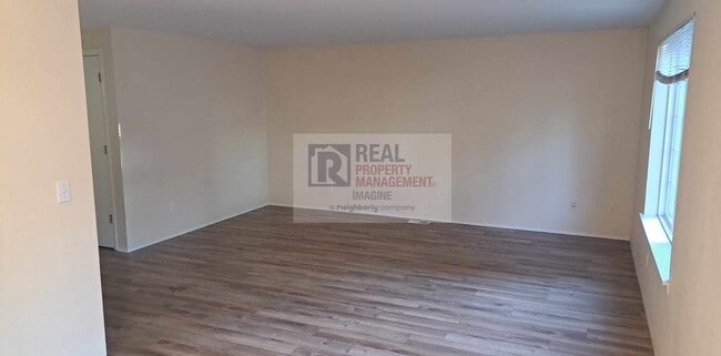 Photo - Check Out This Adorable 3 Bedroom, 2.5 Bath TownHome!