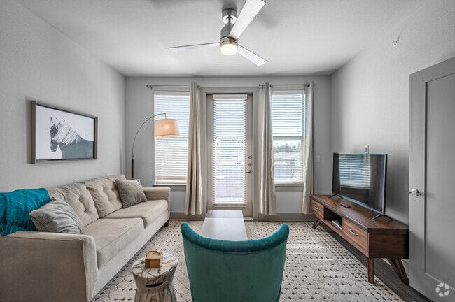 1BR, 1BA - 737SF A1