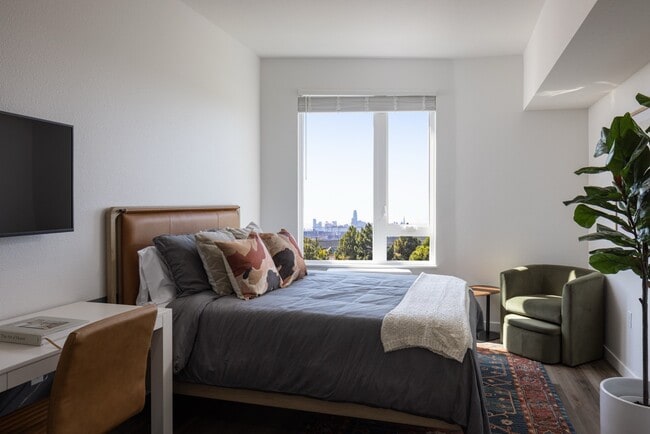 Photo - ArtHaus Ninth