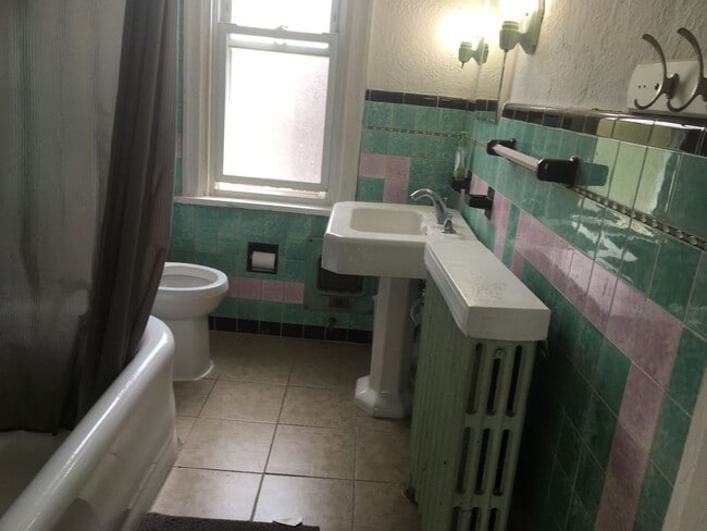 Photo - 5626 Wilkins Ave Unit 3