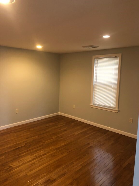 Photo - 14 Brackett St Unit 3