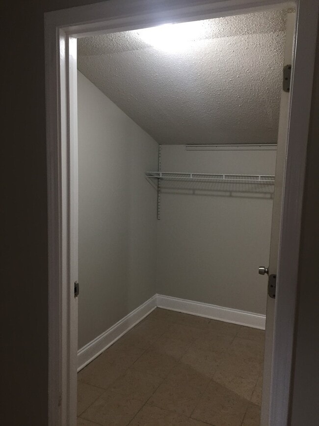 Photo - Don’t Miss Out! Look, Lease, and Live Specials EXTENDED to January 31st!