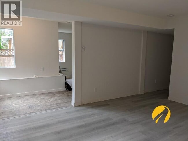 Photo - 22518 Brickwood Close