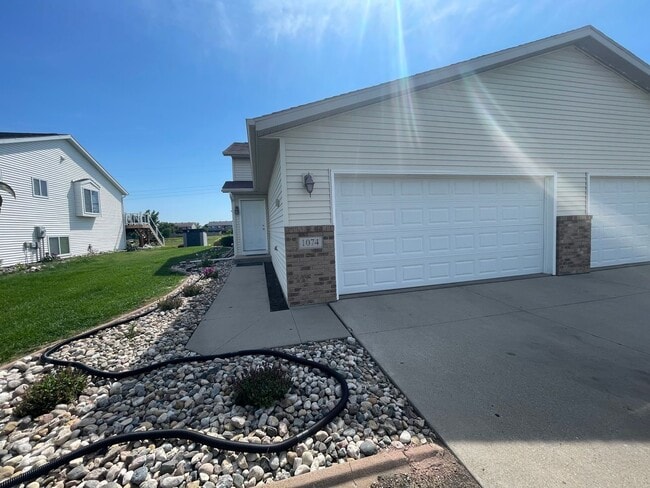 Photo - Beautiful West Fargo Twinhome