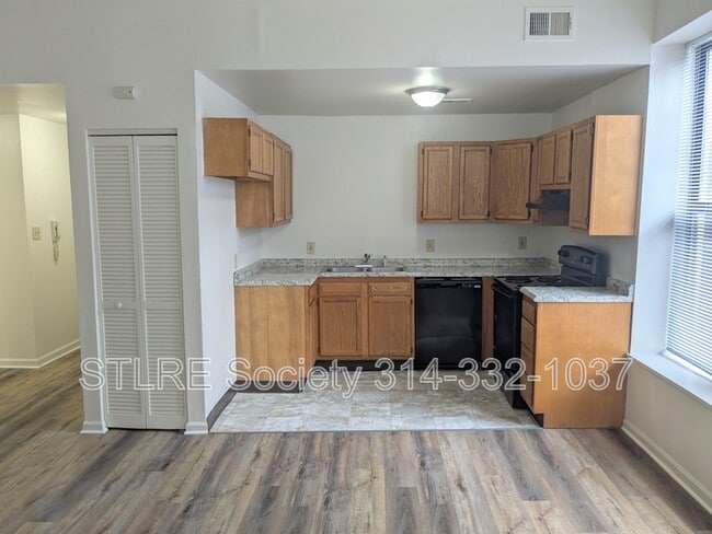 Photo - 2707 Russell Blvd Condo Unit B
