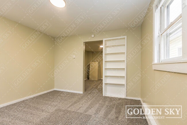 Photo - 619 S Mound St