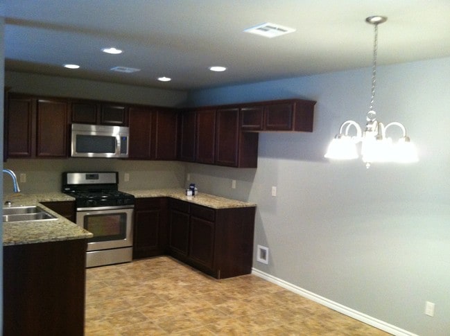 cocina - 209 Ashley Dr