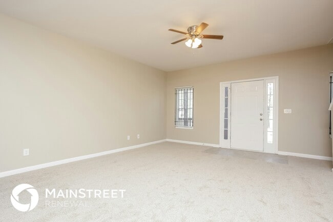 Photo - 95 Howell Dr SW