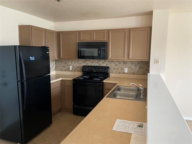 Photo - 12840 St Mary Dr