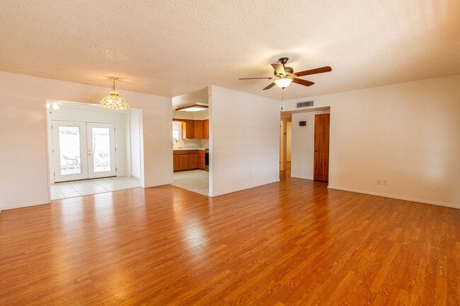 Building Photo - ** COMING SOON JULY 1ST ** Desirable 2 Bedroom 2 Bath East Mesa 55 + Community