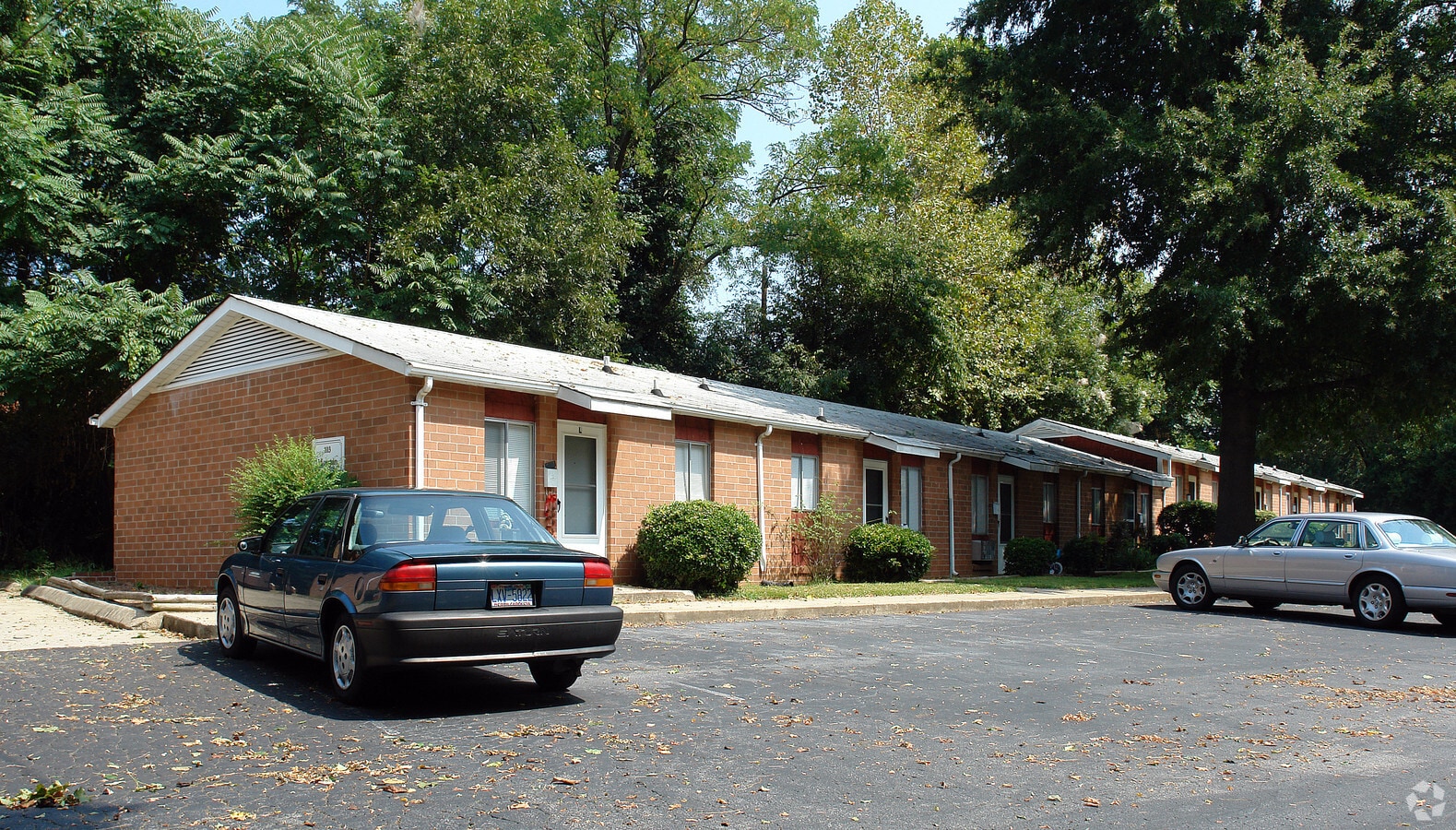 Morgan Park Apartments - Morgan Park Apartments
