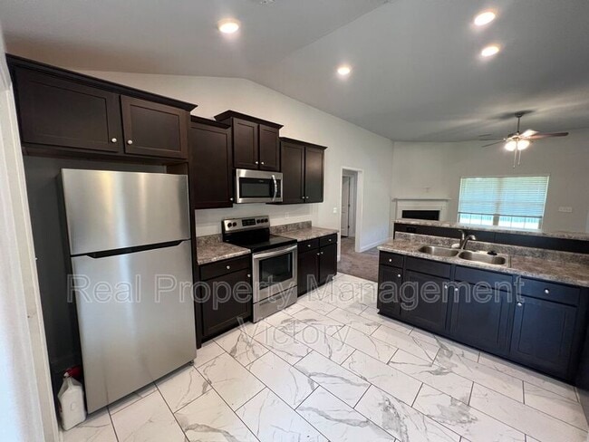 Photo - 1010 Brookhaven Dr