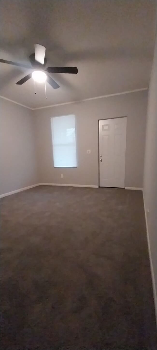 Photo - 515 N 6th St